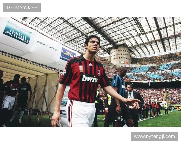 英雄联盟赛事激战正酣各大战队角逐全球总冠军荣耀时刻 英雄联盟赛事激战正酣各大战队角逐全球总冠军荣耀时刻