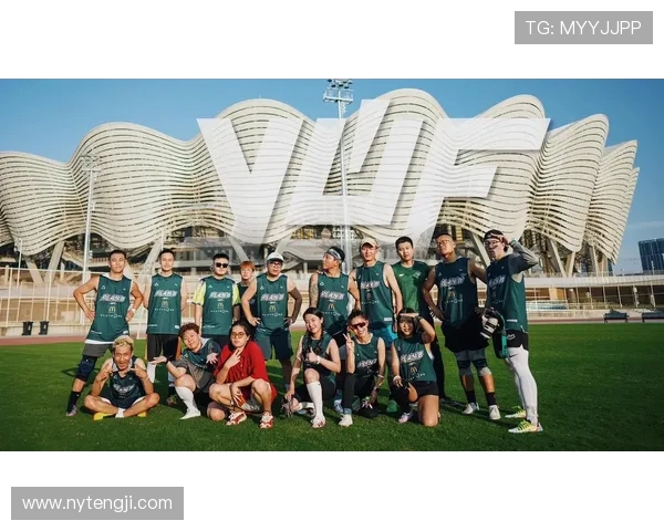 南京飞盘队实力强劲荣登全国第三名展现出色竞技水平与团队合作精神