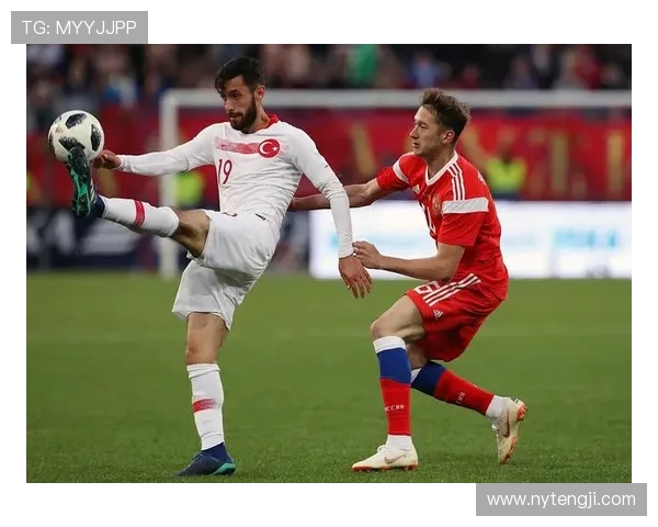 武汉网球队在世界杯中的意识表现深度解析与战术思考