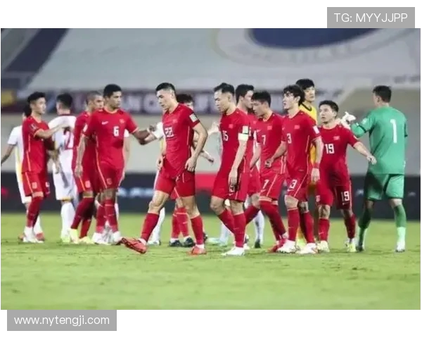 12强国足精彩对决伊朗全场集锦回顾与分析